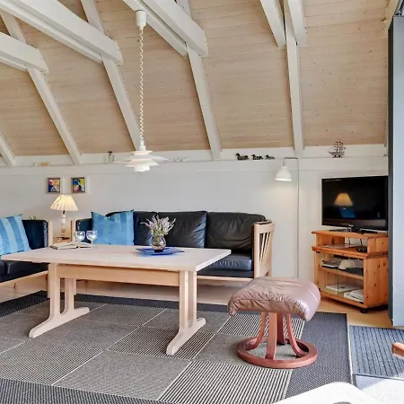 Holiday Folkhart - 1km From The Sea In Western Jutland By Interhome